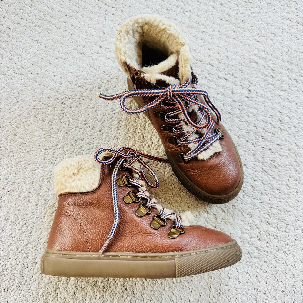 Mini Boden faux fur brown boots